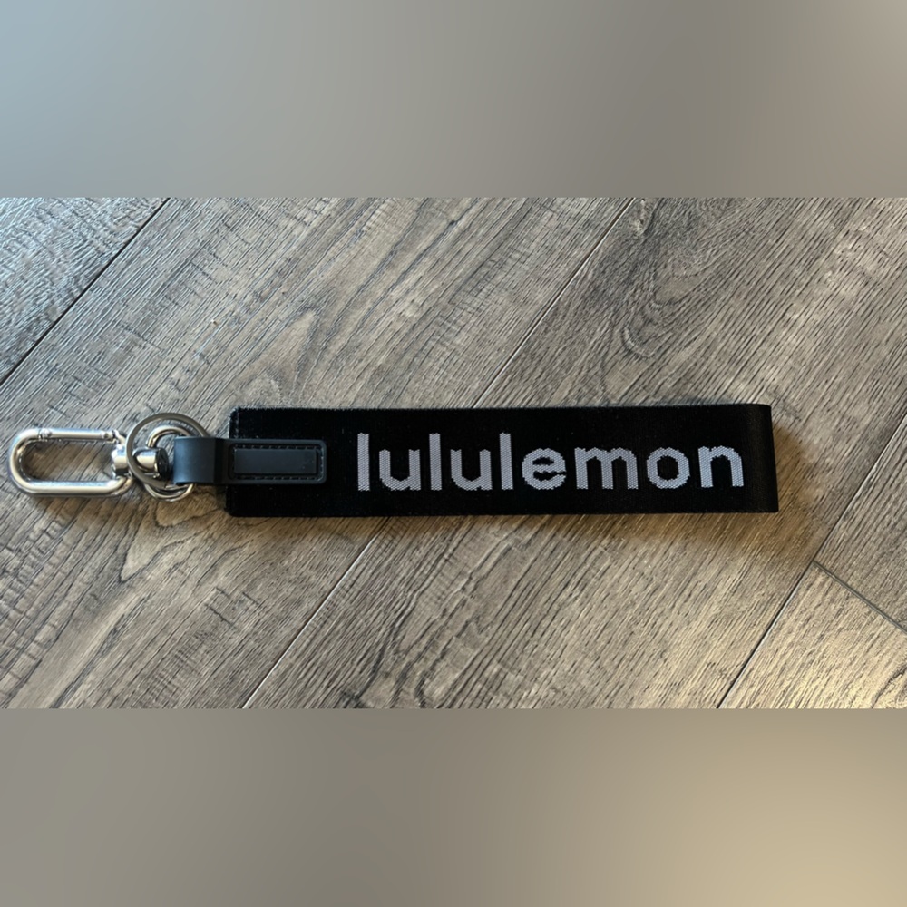 Lululemon key chain